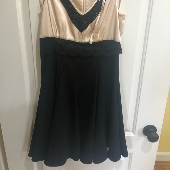 Vintage Sample Betsey Johnson Dress. - Picture 6 of 7